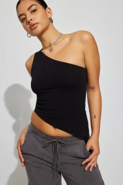 Asymmetric Off Shoulder Tank Top*Garage Clothing Online