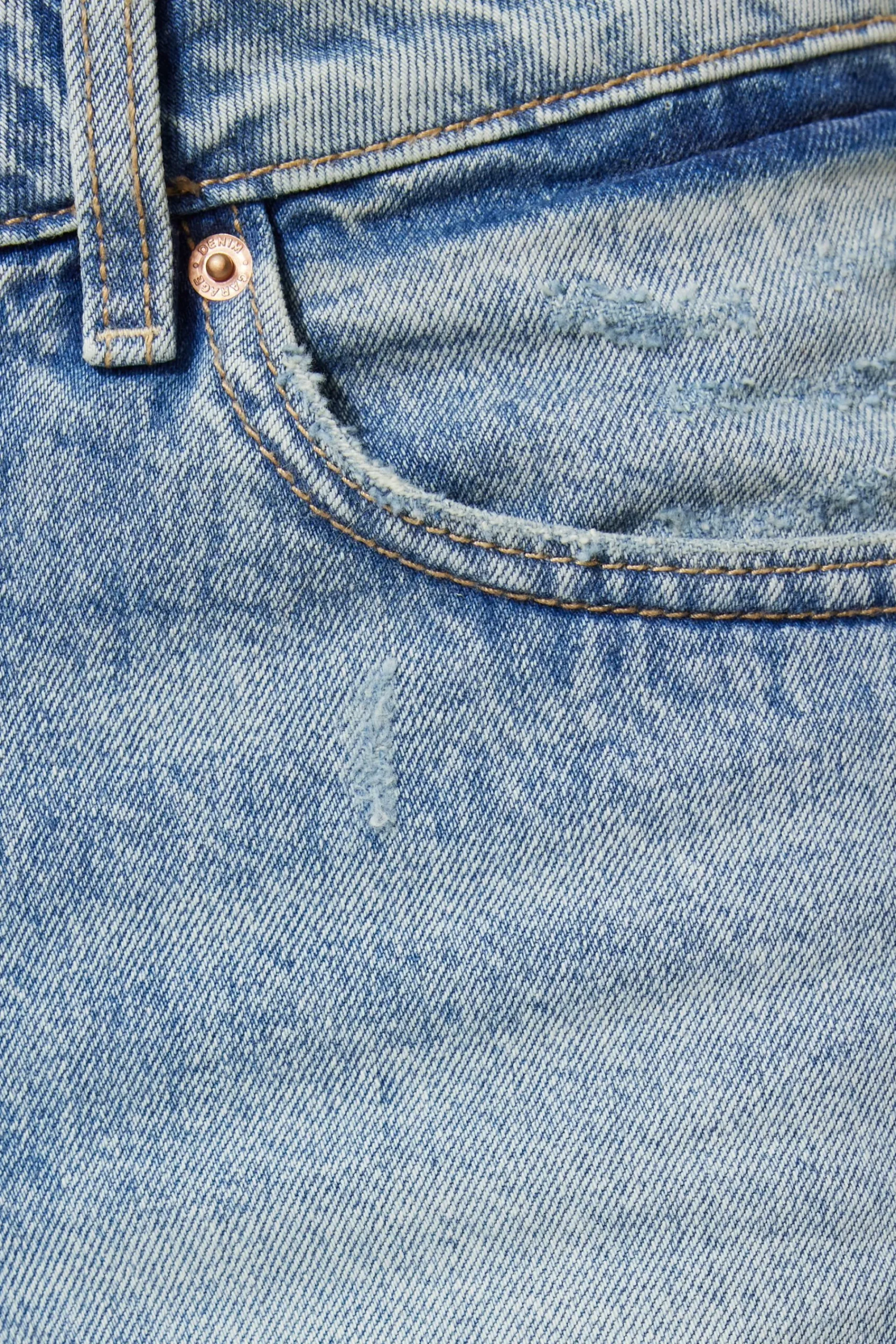 Classic Cut-Off Mom Jean Shorts*Garage Clothing Outlet