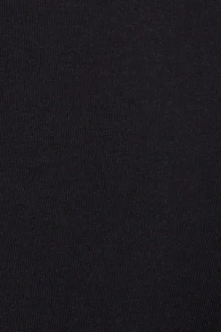 Favorite Capri Leggings*Garage Clothing Best