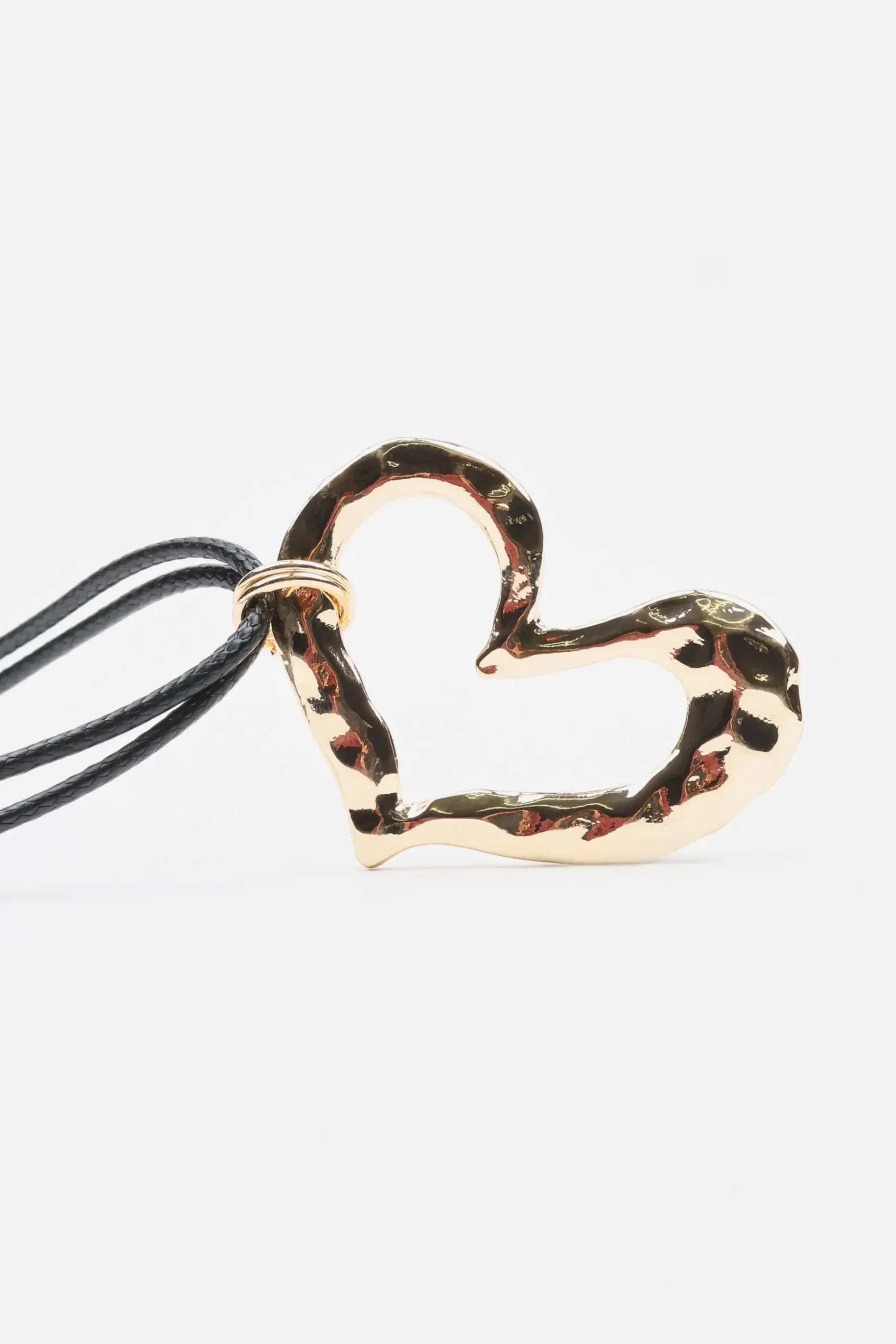 Melted Heart Cord Necklace*Garage Clothing Discount