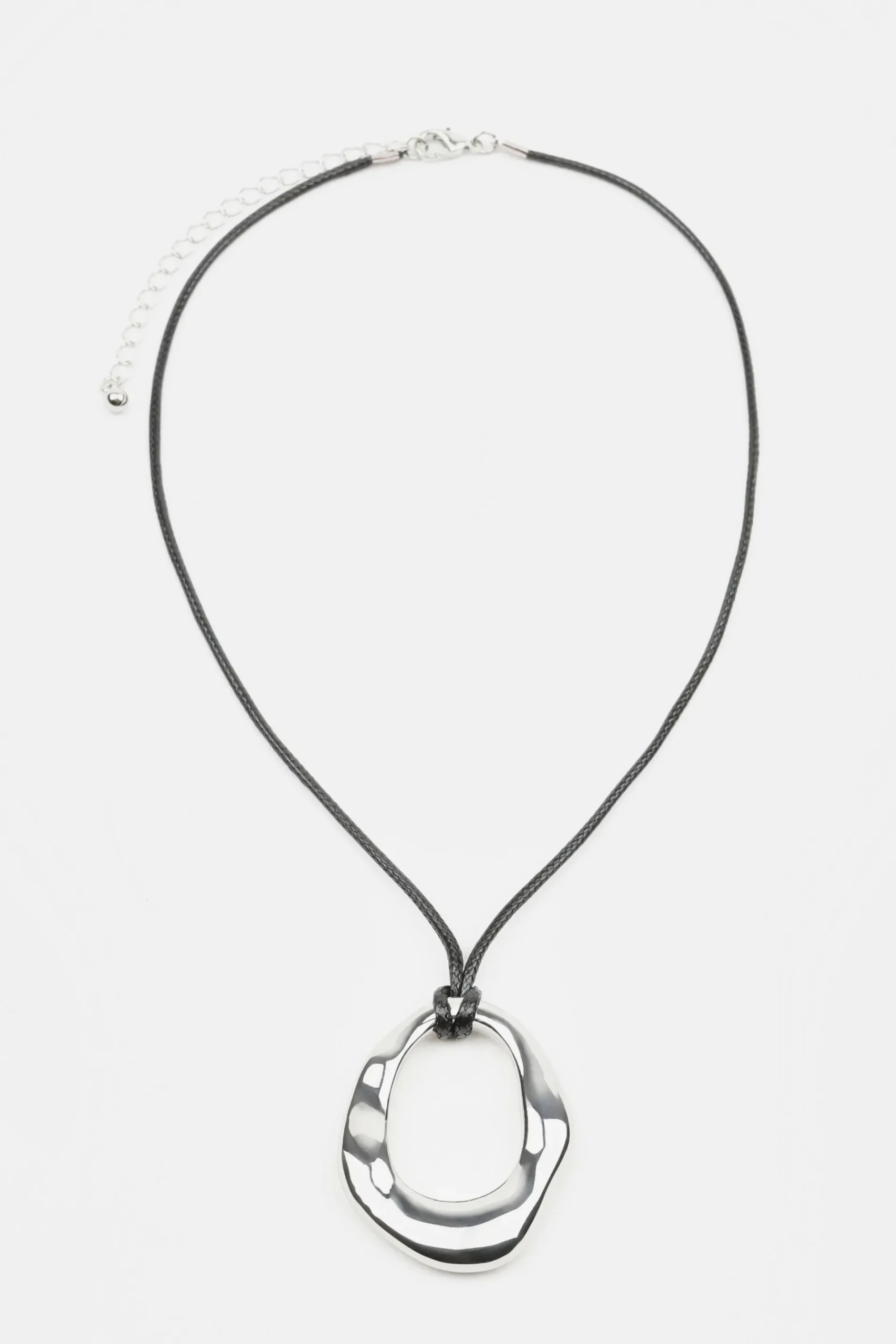 Oval Pendant Necklace*Garage Clothing Online
