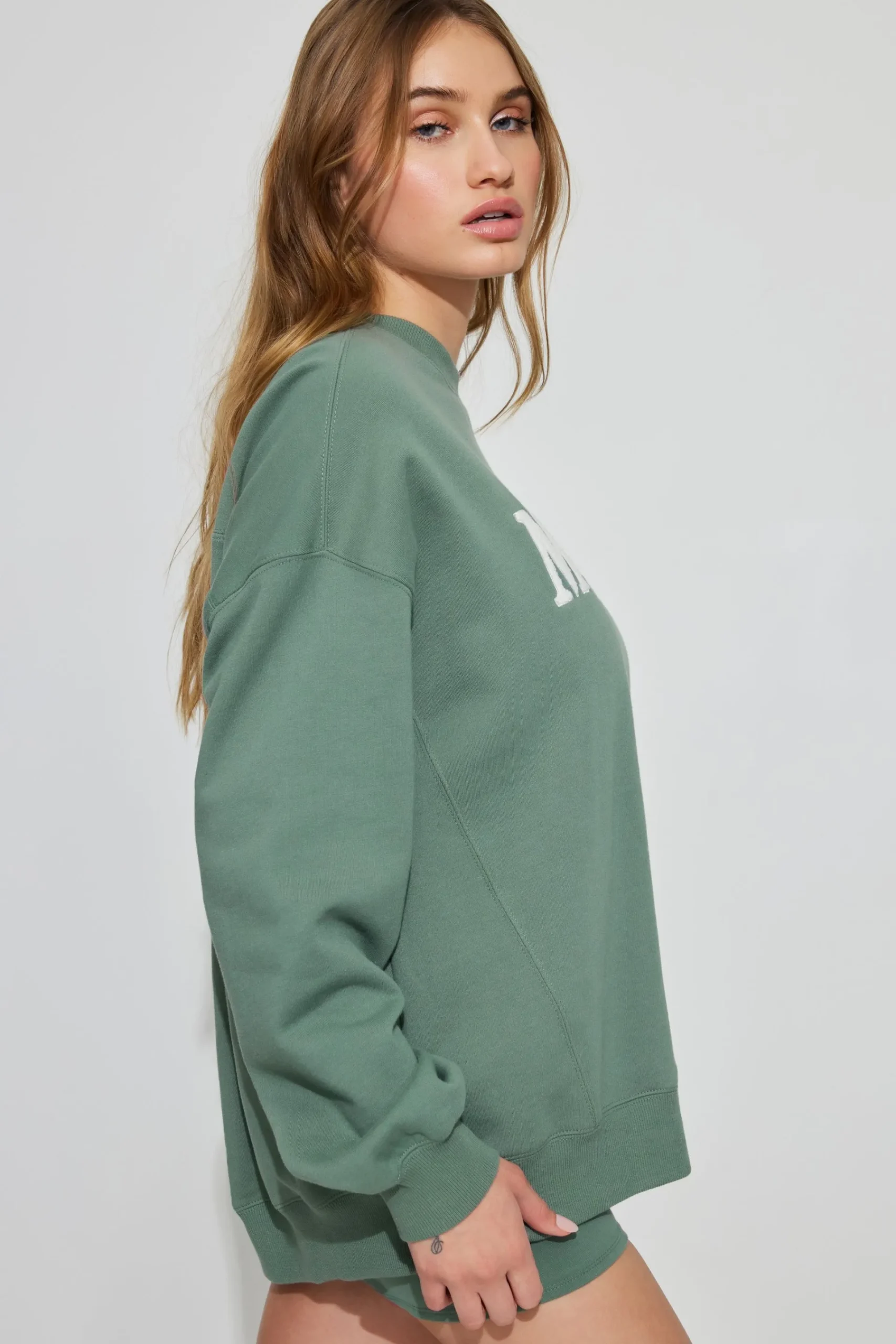 Oversized Crewneck Sweatshirt*Garage Clothing Online