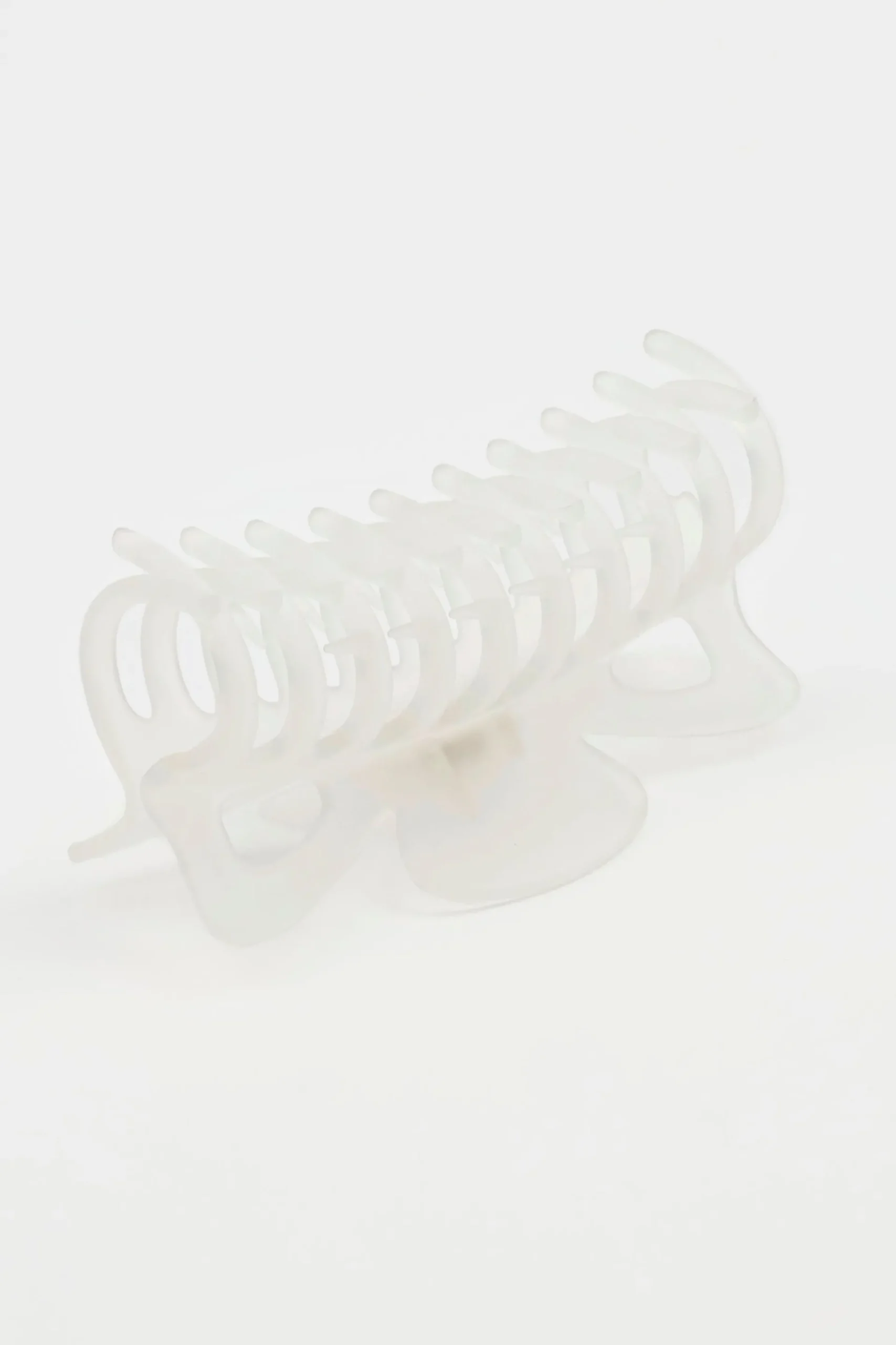 Oversized 90'S Claw Clip*Garage Clothing Discount