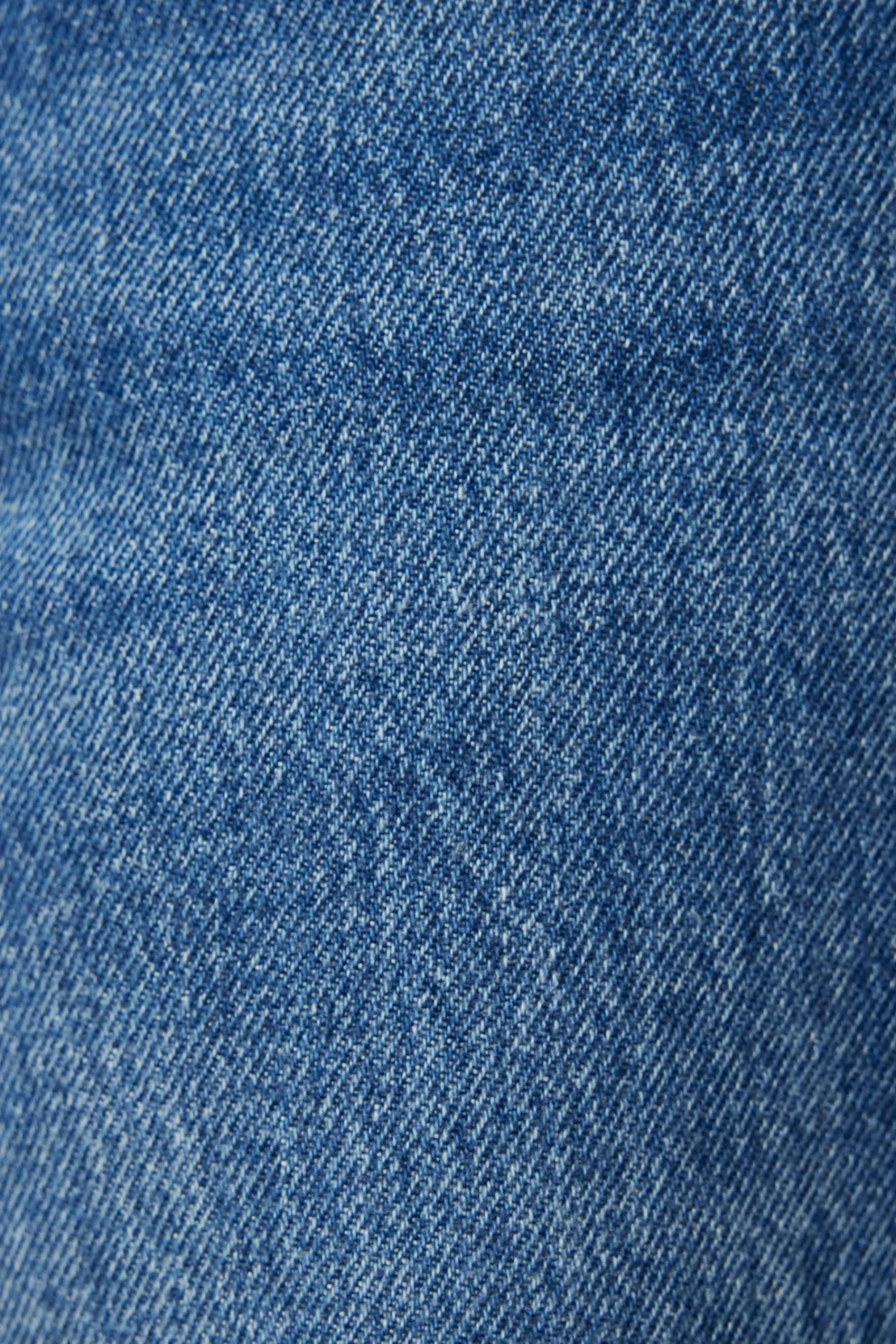90S Straight Jean*Garage Clothing Store