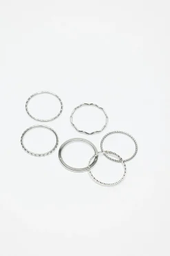 Set Of 10 Hearts Ring Pack*Garage Clothing New