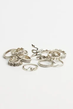 Set Of 13 Rose, Flower & Snake Rings*Garage Clothing Discount
