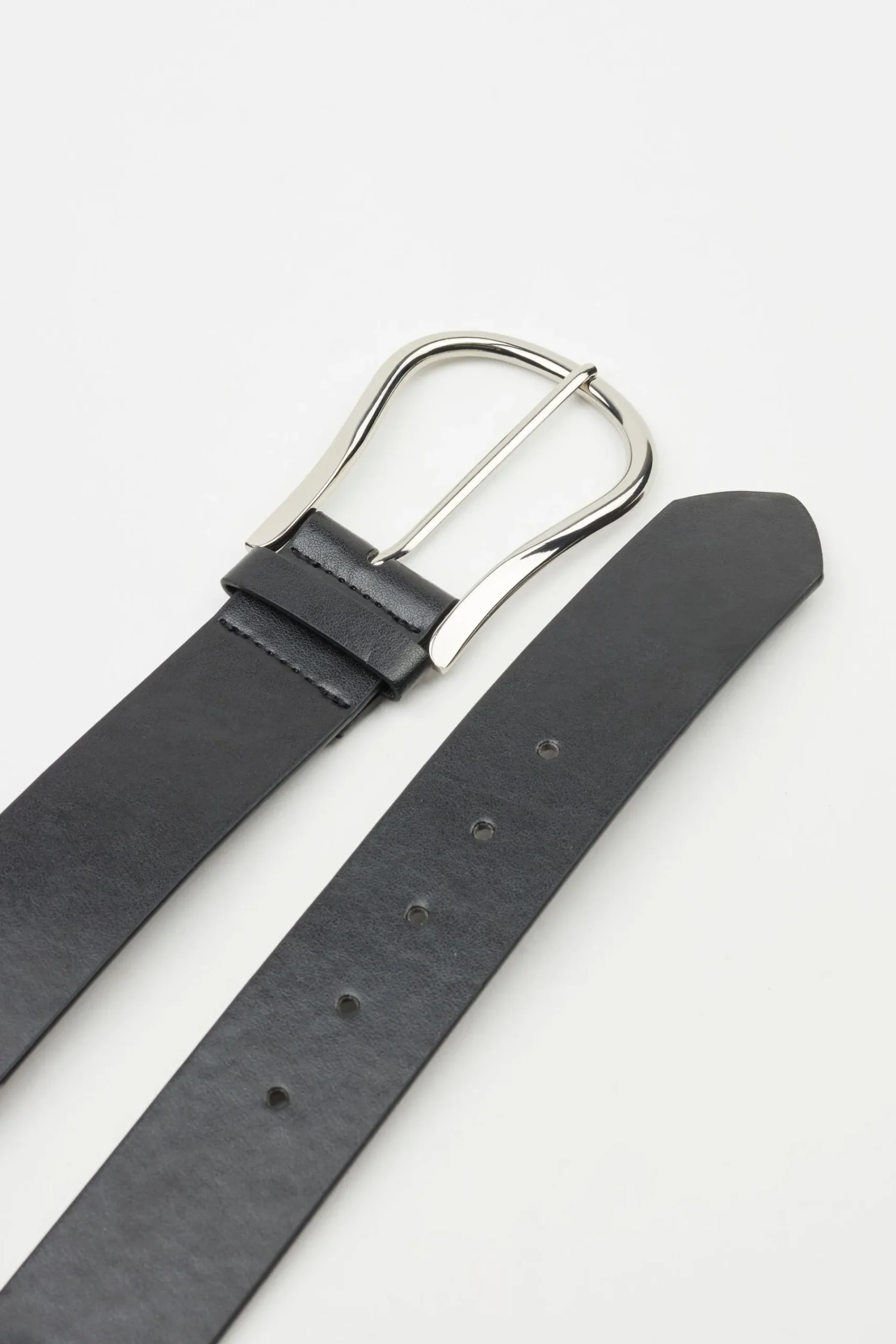 Wide Oval Waist Belt*Garage Clothing Sale